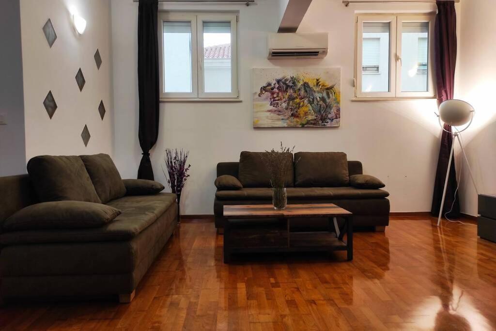 Spacious Apartment Near City Center And The Beach Split Exterior foto