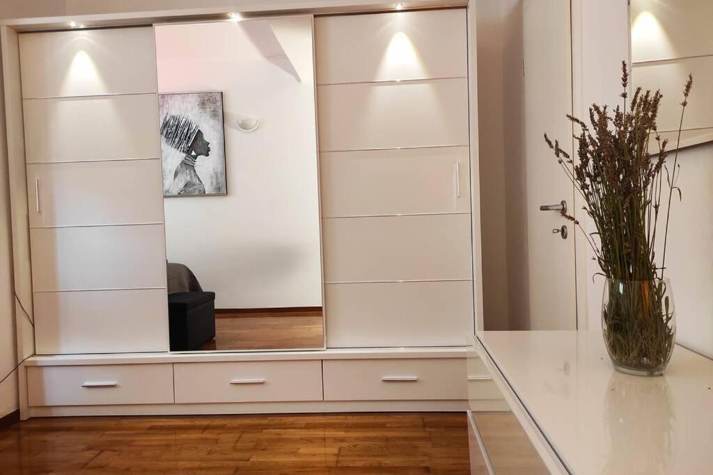 Spacious Apartment Near City Center And The Beach Split Exterior foto